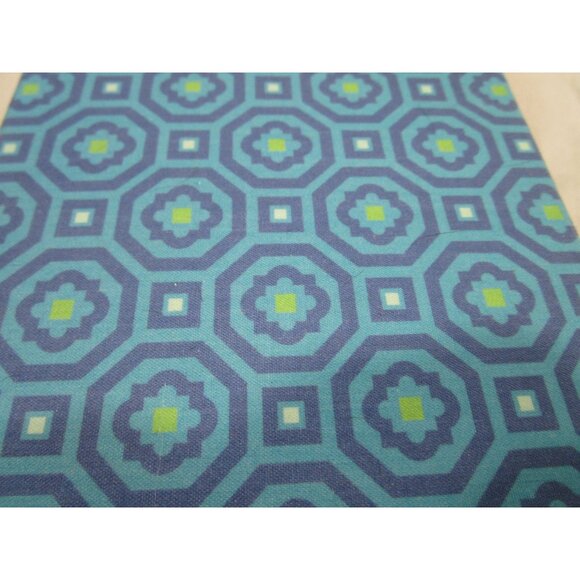 Hallmark Signature Memo Holder With 60 Sheets & Decorative Box With Ribbon - Picture 10 of 12